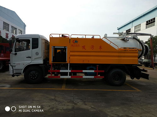 福田吸糞車廠家直銷 高效清潔，專業品質